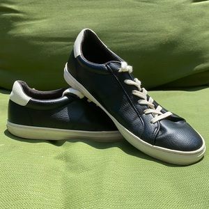 Old Navy Court Sneakers